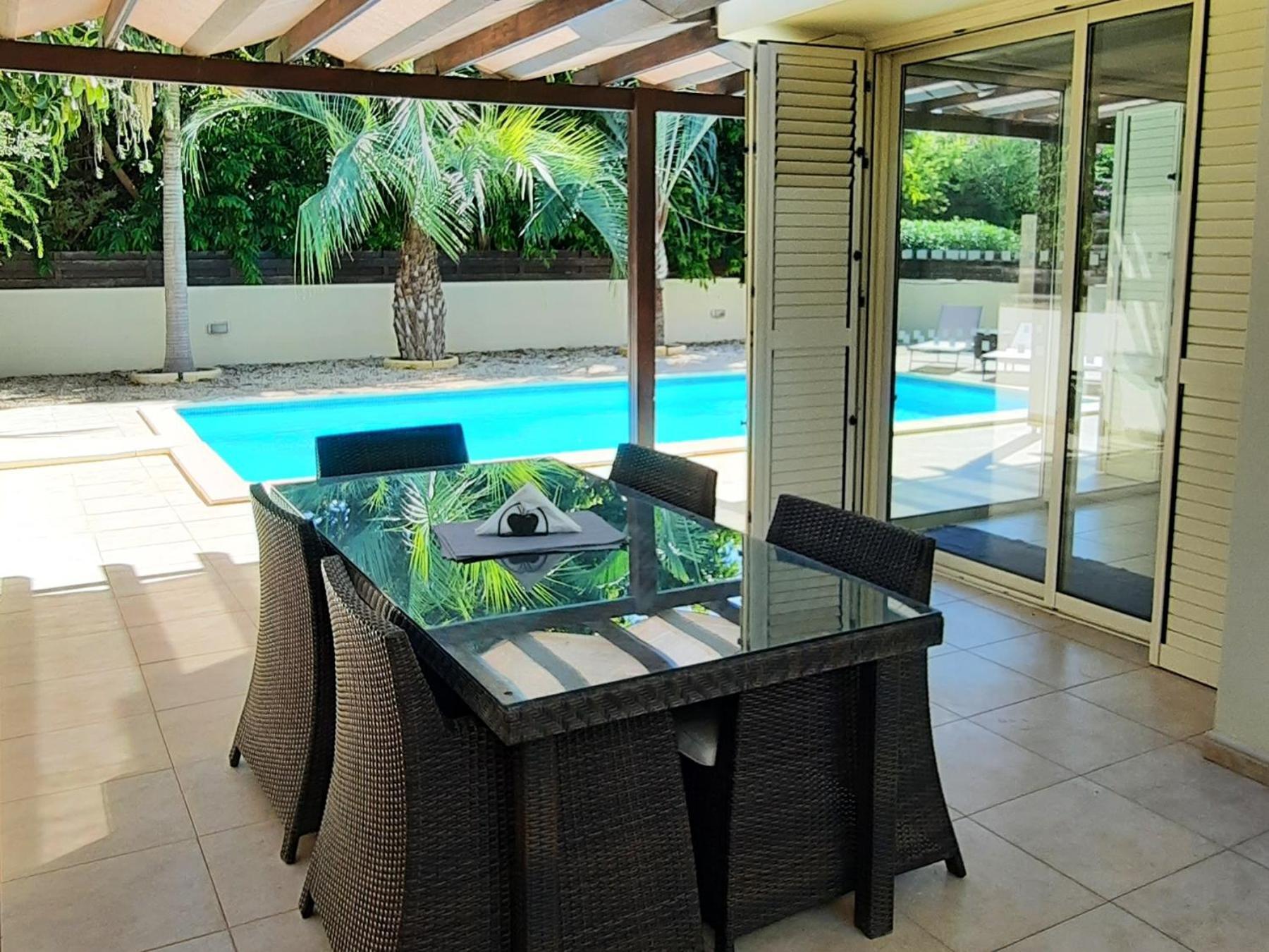 Villa Larnaca Bay Resort Oroklini Eksteriør bilde